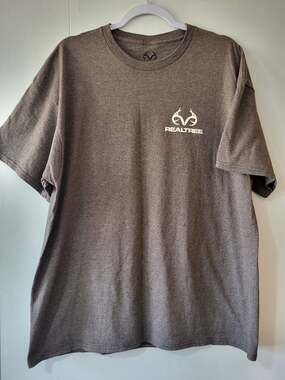 Realtree Men's Gray Heather Double Sided Graphic T-Shirt XL